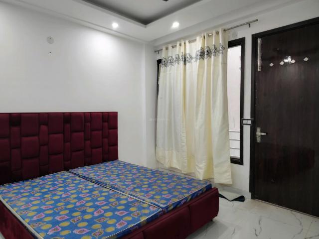 3 BHK Apartment in Maidan Garhi for rent New Delhi. The reference number is 20192180