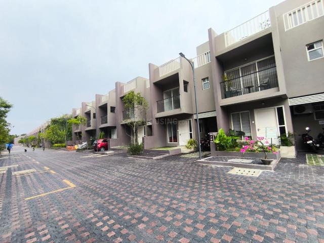 3 BHK Apartment in Rajpur for resale Kolkata. The reference number is 20359345