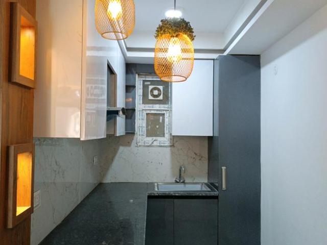 3 BHK Apartment in Rajpur Khurd Village for resale New Delhi. The reference number is 17784849