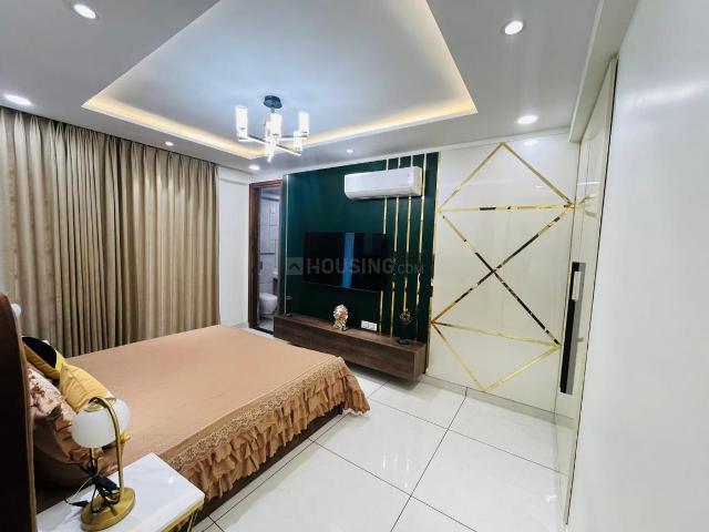 3 BHK Apartment in Ramgarh Bhudda for resale Zirakpur. The reference number is 14933199