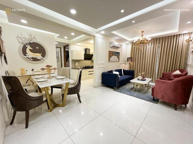 3 BHK Apartment in Ramgarh Bhudda for resale Zirakpur. The reference number is 19737546