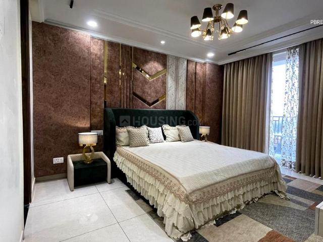 3 BHK Apartment in Ramgarh Bhudda for resale Zirakpur. The reference number is 20176245
