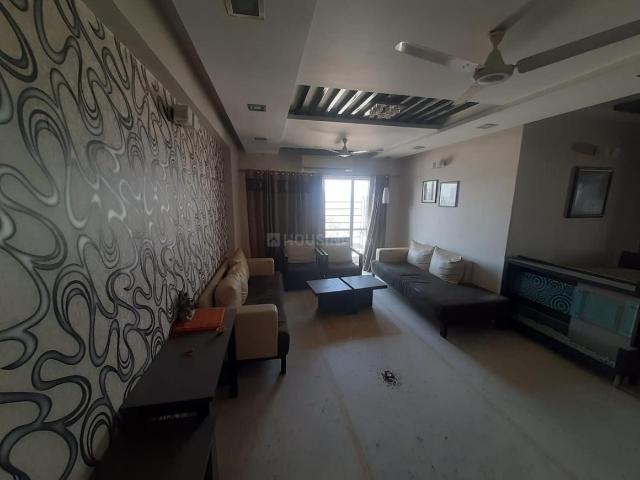 3 BHK Apartment in Ramdev Nagar for rent Ahmedabad. The reference number is 20355074