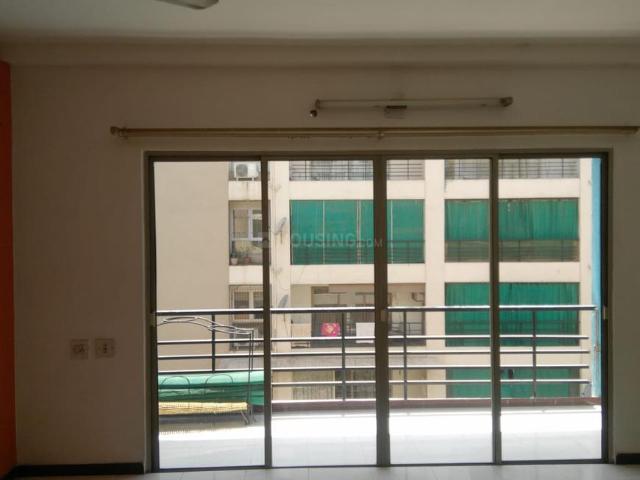 3 BHK Apartment in Ramdev Nagar for rent Ahmedabad. The reference number is 20420785