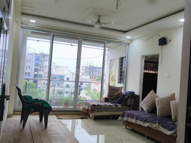 3 BHK Apartment in Rameshwari for rent Nagpur. The reference number is 20780603