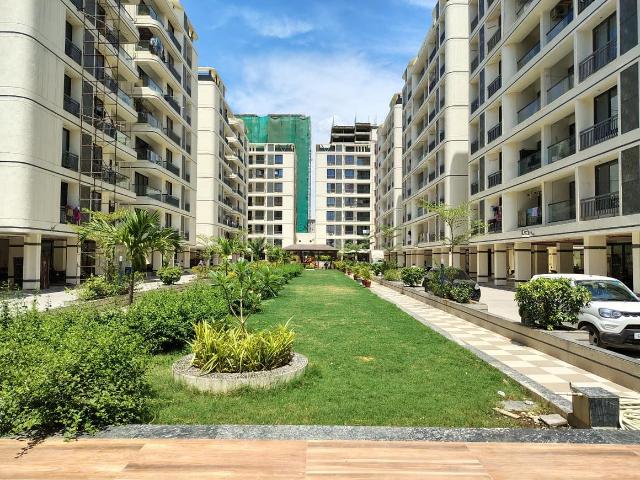 3 BHK Apartment in Randesan for resale Gandhinagar. The reference number is 20880281
