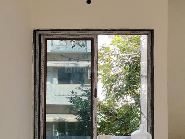 3 BHK Apartment in RT Nagar for resale Bengaluru. The reference number is 18896583