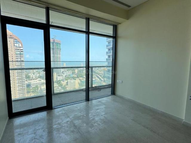 3 BHK Apartment in Worli for resale Mumbai. The reference number is 17249923