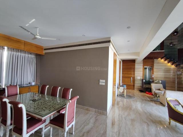 3 BHK Apartment in Worli for resale Mumbai. The reference number is 19479303