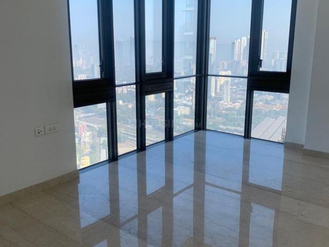 3 BHK Apartment in Worli for resale Mumbai. The reference number is 20303856