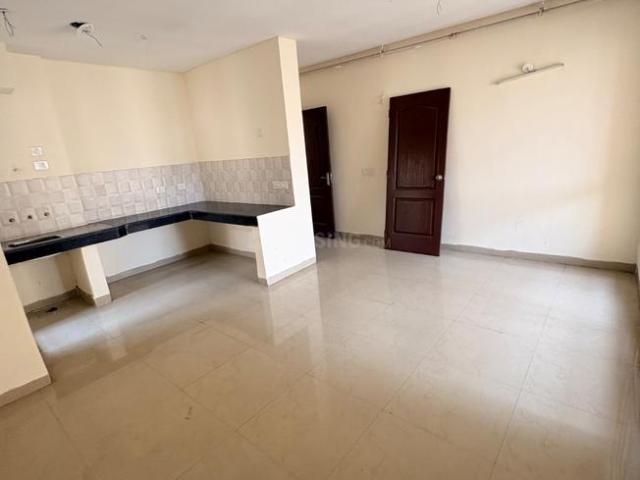 3 BHK Apartment in Wave City for rent Ghaziabad. The reference number is 19844387