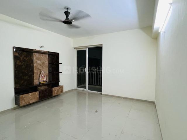 3 BHK Apartment in Wave City for rent Ghaziabad. The reference number is 20570367