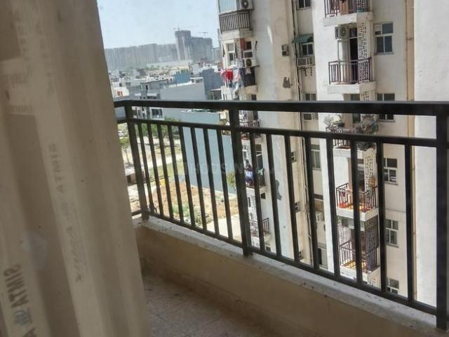 3 BHK Apartment in Wave City for rent Ghaziabad. The reference number is 20746815