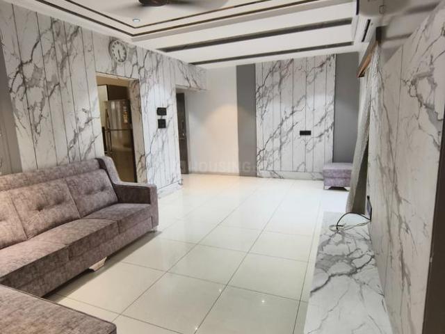 3 BHK Apartment in Wakad for rent Pune. The reference number is 20193709