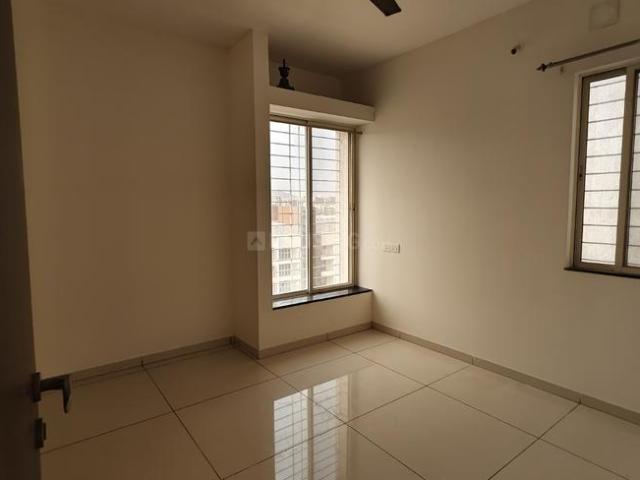 3 BHK Apartment in Wakad for rent Pune. The reference number is 20301246