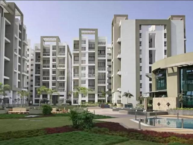3 BHK Apartment in Wakad for resale Pune. The reference number is 20168595