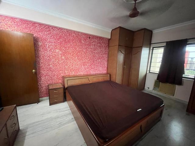 3 BHK Apartment in Tollygunge for rent Kolkata. The reference number is 18576345