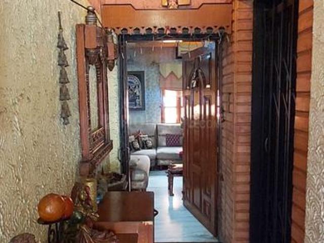 3 BHK Apartment in Tollygunge for resale Kolkata. The reference number is 19863527