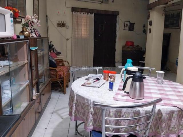 3 BHK Apartment in Tollygunge for resale Kolkata. The reference number is 19089779