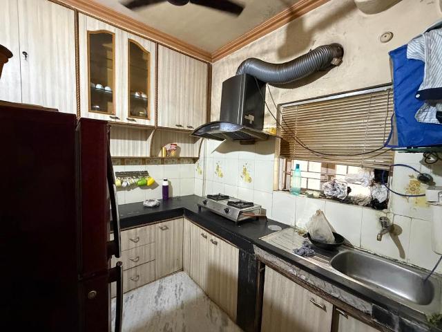 3 BHK Apartment in Tollygunge for resale Kolkata. The reference number is 20152138