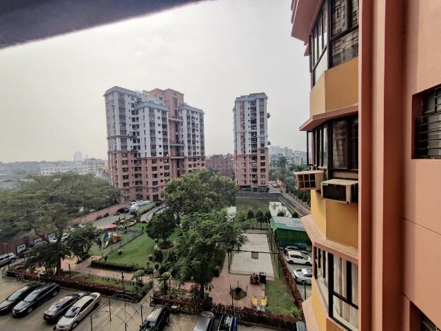 3 BHK Apartment in Topsia for resale Kolkata. The reference number is 20102463