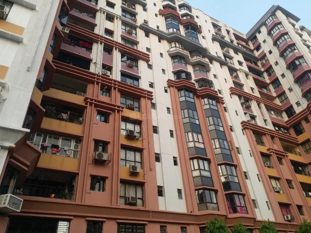 3 BHK Apartment in Topsia for resale Kolkata. The reference number is 20102494