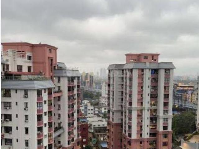 3 BHK Apartment in Topsia for resale Kolkata. The reference number is 20424261