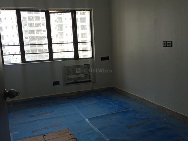 3 BHK Apartment in Tangra for rent Kolkata. The reference number is 19956658
