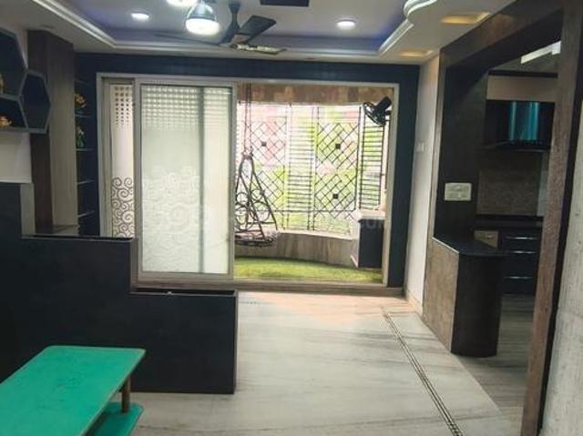 3 BHK Apartment in Tangra for rent Kolkata. The reference number is 19043450
