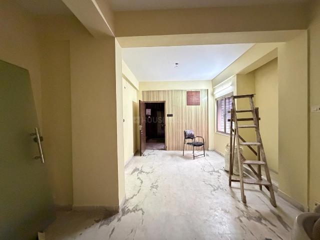 3 BHK Apartment in Tangra for rent Kolkata. The reference number is 20108544