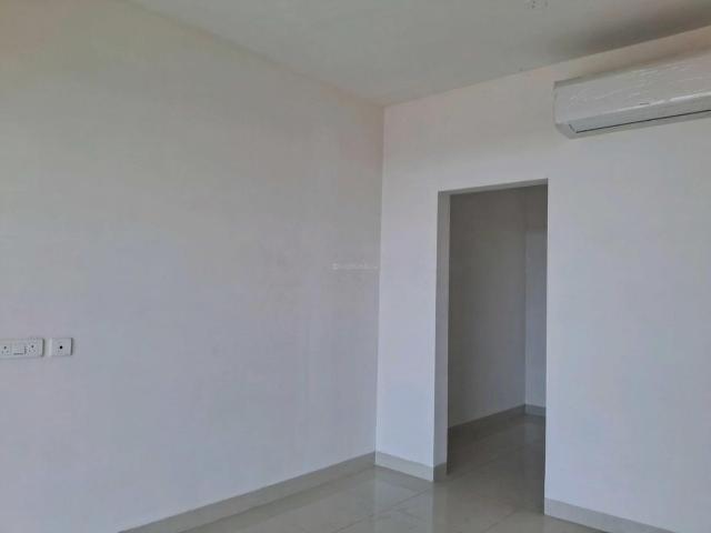 3 BHK Apartment in Tangra for resale Kolkata. The reference number is 18578362