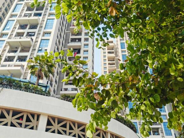 3 BHK Apartment in Tangra for resale Kolkata. The reference number is 20076714