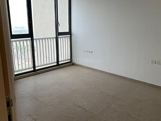 3 BHK Apartment in Tangra for resale Kolkata. The reference number is 20021763