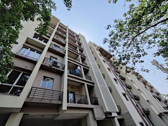 3 BHK Apartment in Tangra for resale Kolkata. The reference number is 20101566