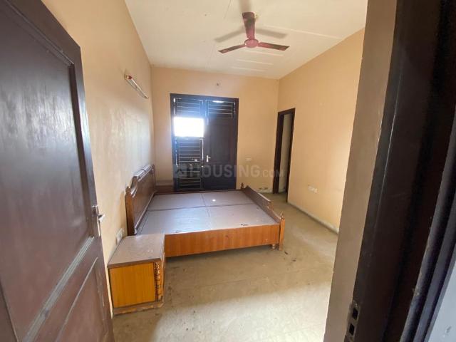 3 BHK Apartment in Thakkarwal for rent Ludhiana. The reference number is 20533902