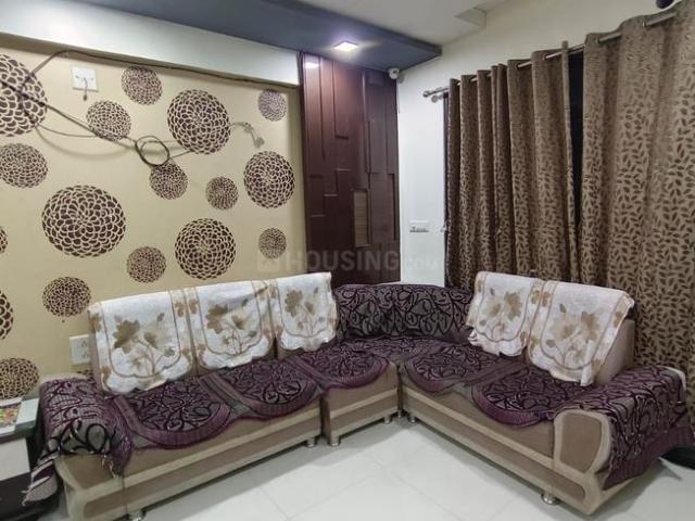 3 BHK Apartment in Thaltej for rent Ahmedabad. The reference number is 18792449