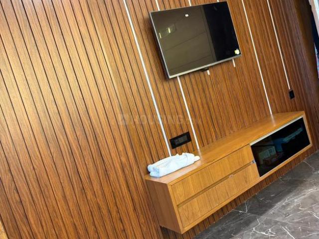 3 BHK Apartment in Thaltej for rent Ahmedabad. The reference number is 19914045