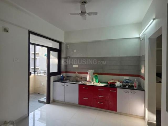3 BHK Apartment in Thaltej for rent Ahmedabad. The reference number is 20421765