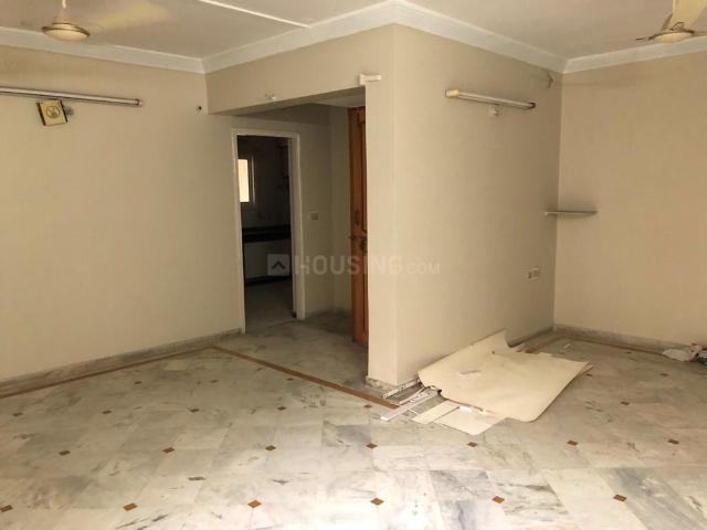 3 BHK Apartment in Thaltej for rent Ahmedabad. The reference number is 20445798