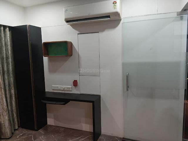 3 BHK Apartment in Thaltej for rent Ahmedabad. The reference number is 20474420