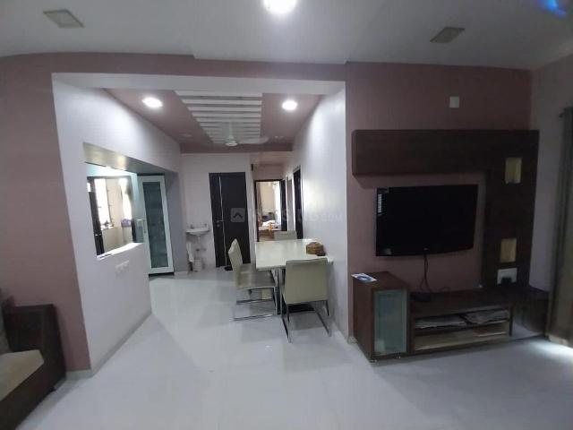 3 BHK Apartment in Thaltej for rent Ahmedabad. The reference number is 20589173