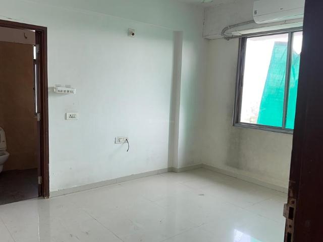 3 BHK Apartment in Thaltej for rent Ahmedabad. The reference number is 20607213