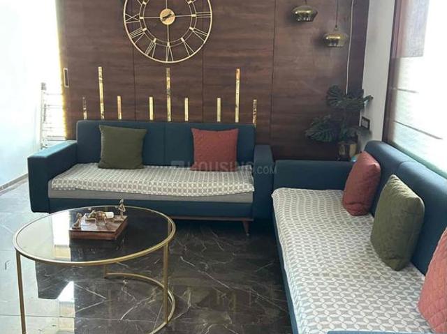 3 BHK Apartment in Thaltej for rent Ahmedabad. The reference number is 20635701