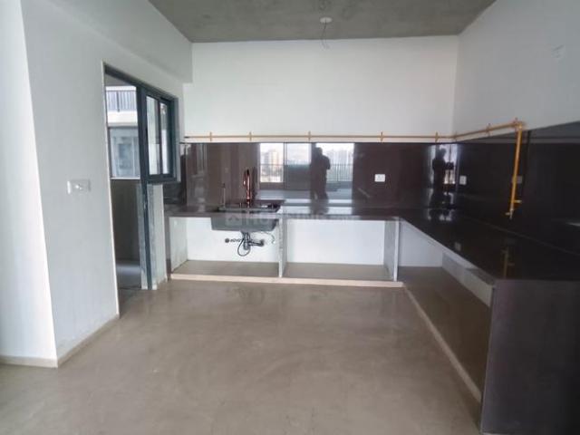 3 BHK Apartment in Thaltej for rent Ahmedabad. The reference number is 20789588