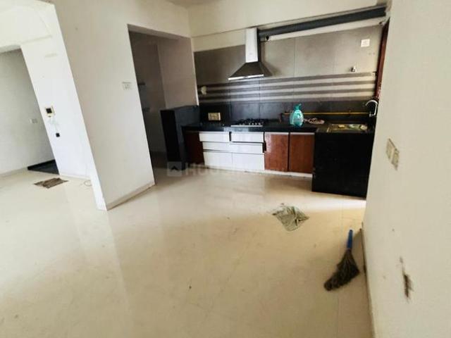 3 BHK Apartment in Thaltej for rent Ahmedabad. The reference number is 20811879