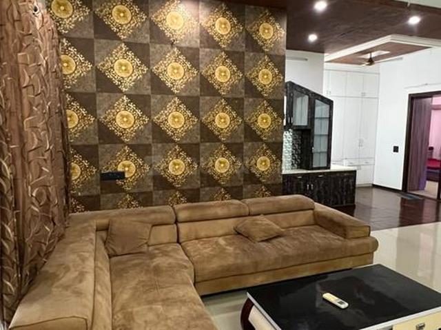 3 BHK Apartment in Thaltej for rent Ahmedabad. The reference number is 20818461