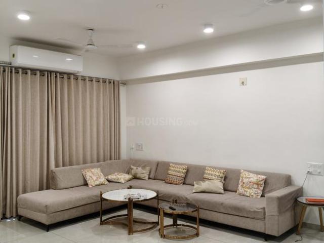 3 BHK Apartment in Thaltej for rent Ahmedabad. The reference number is 20081061