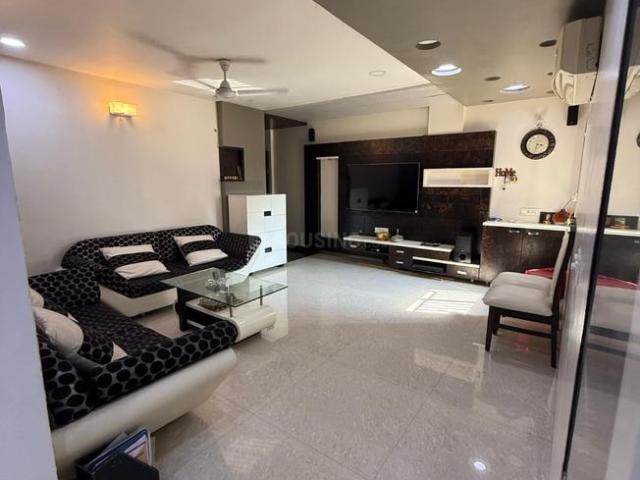 3 BHK Apartment in Thaltej for rent Ahmedabad. The reference number is 20118547