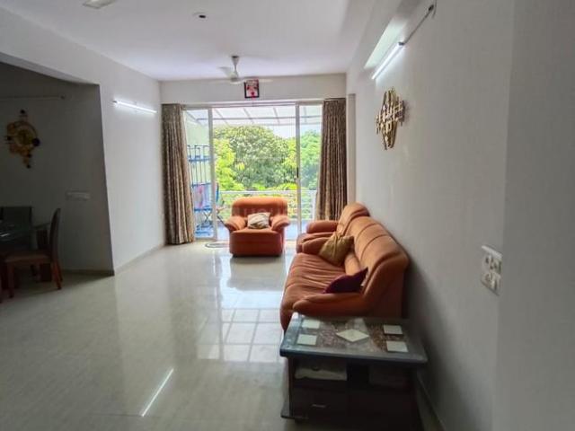 3 BHK Apartment in Thaltej for rent Ahmedabad. The reference number is 20155618