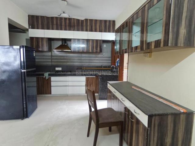 3 BHK Apartment in Thaltej for rent Ahmedabad. The reference number is 21009552